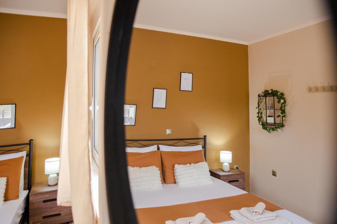 Electi Apartments Cฮารากิ ภายนอก รูปภาพ